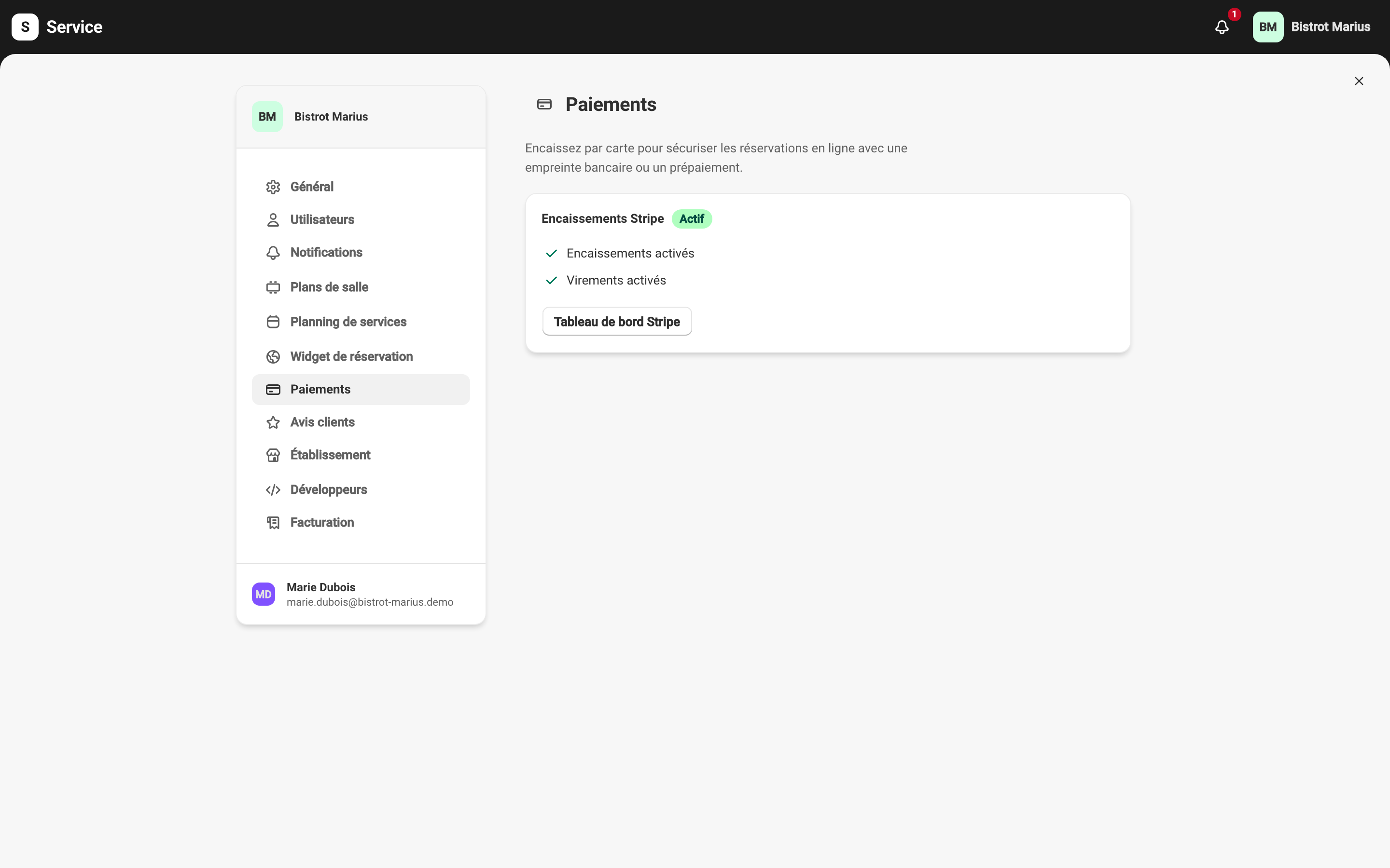 L'écran Paiements avec un compte Stripe actif : encaissements et virements activés.