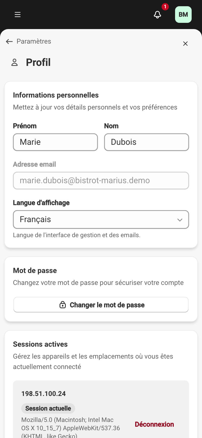 L'écran Profil : informations personnelles, langue d'affichage, changement de mot de passe et sessions actives.